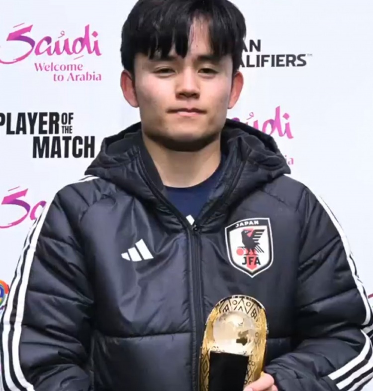 一傳一射閃耀全場！官方：久保建英當(dāng)選日本2-0巴林全場最佳