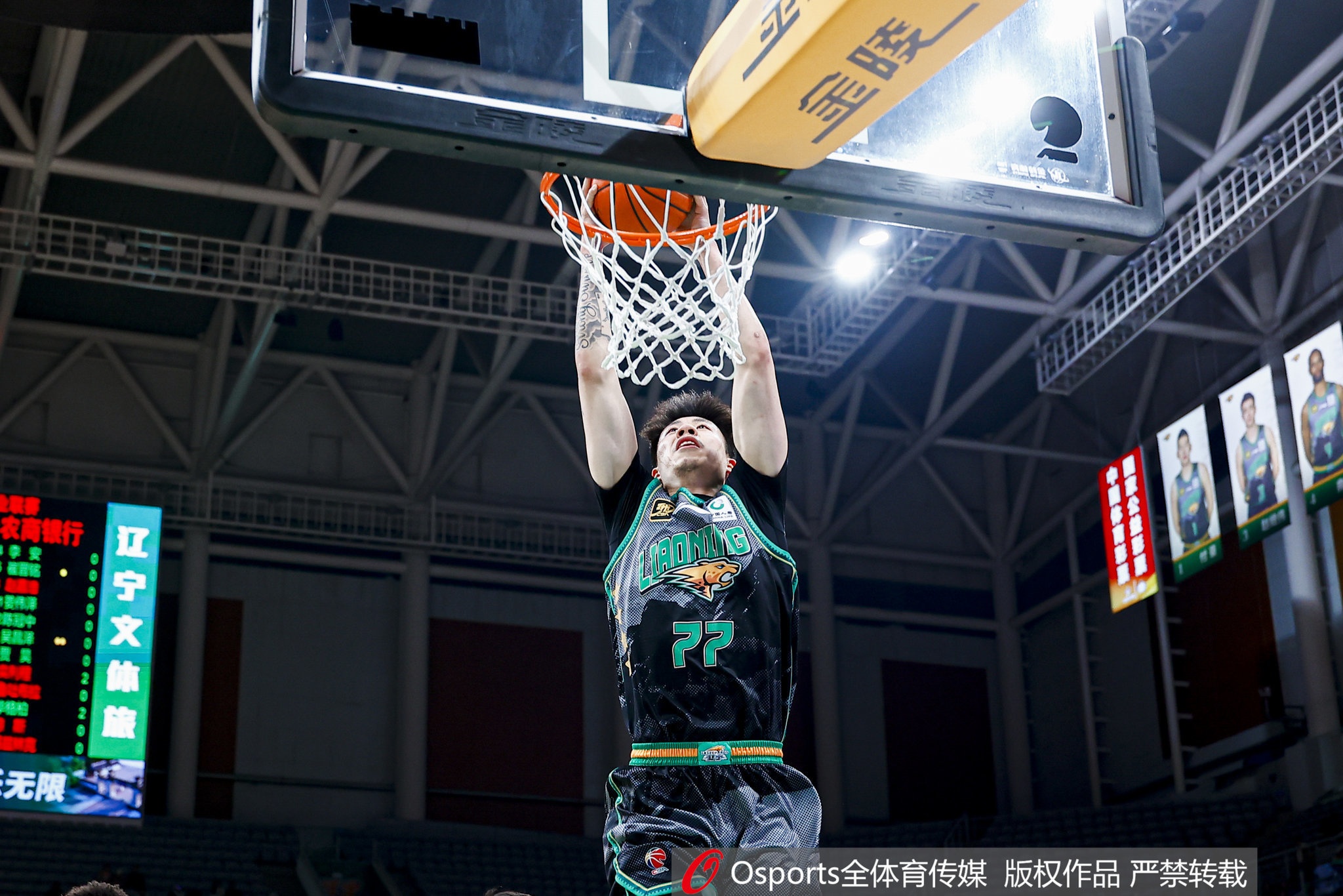 合理且高效！張鎮麟出場24分鐘10中6得12分&送6助攻 正負值+28